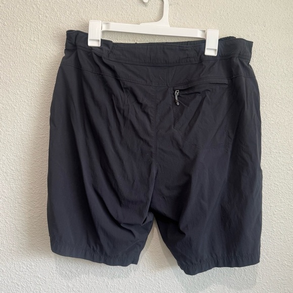 REI Co-op Large Mens Cycles Cycling Double Bike Shorts Black Padded Pocket - Picture 8 of 10